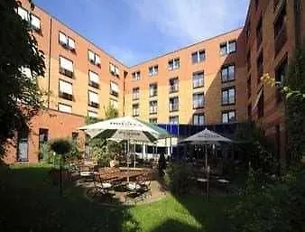 H4 Bergedorf, Trademark Collection By Wyndham Hotel 4*