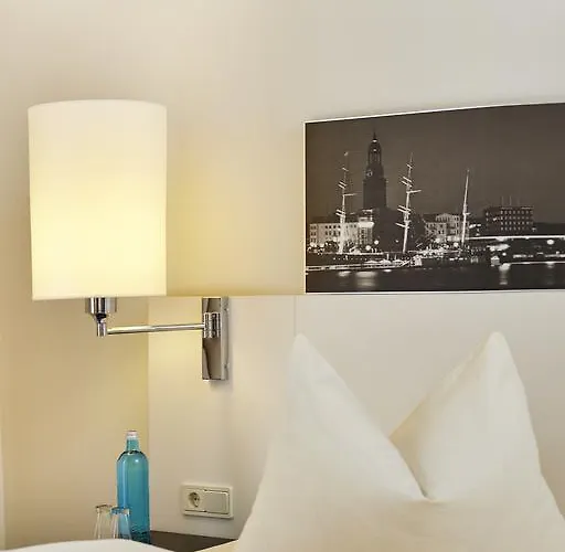 H4 Bergedorf, Trademark Collection By Wyndham 4*