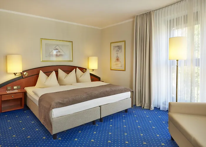 H4 Bergedorf, Trademark Collection By Wyndham 4*